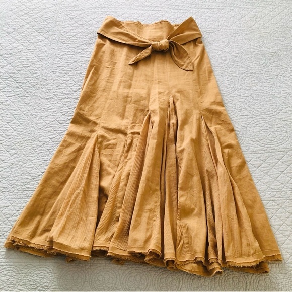 Free People Marguerita linen blend maxi skirt. Size small-medium.Color parchment